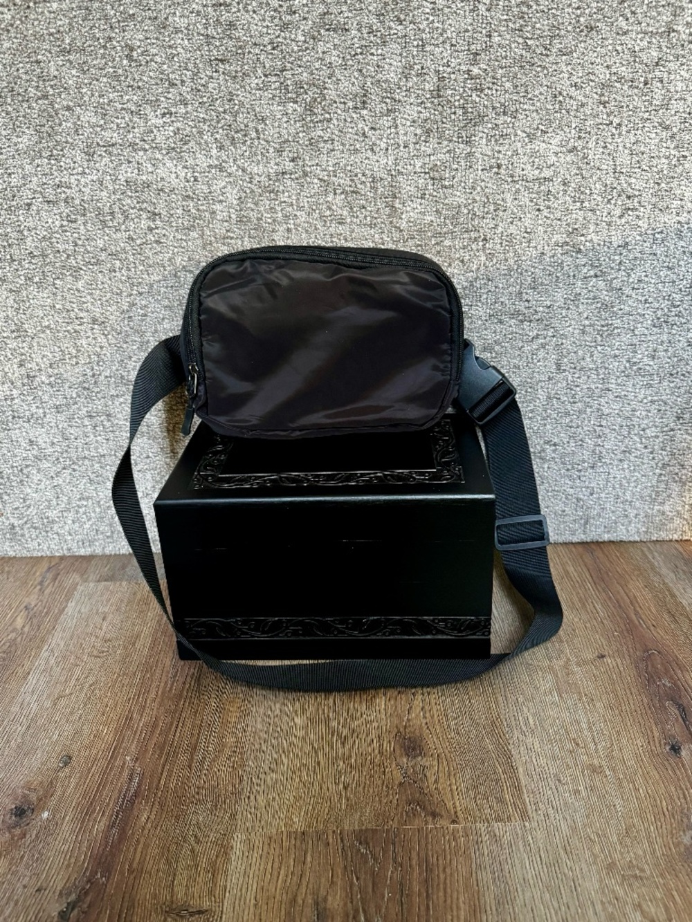 Black Fanny Pack • Crossbody